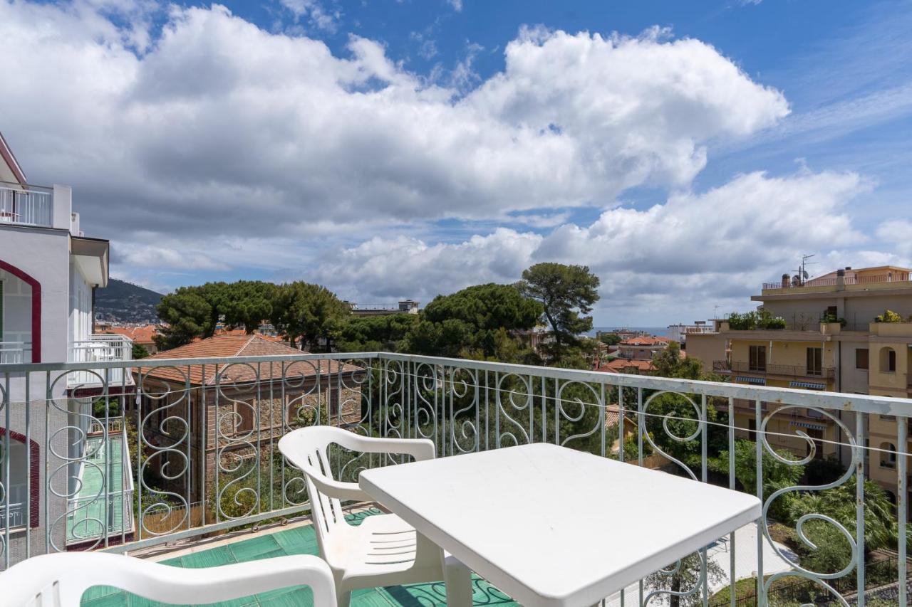 Hotel Residence Garden Alassio Exterior foto