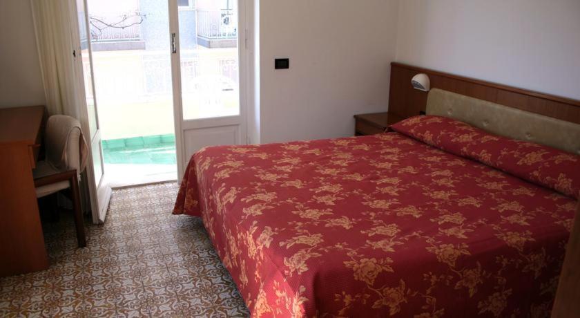 Hotel Residence Garden Alassio Exterior foto